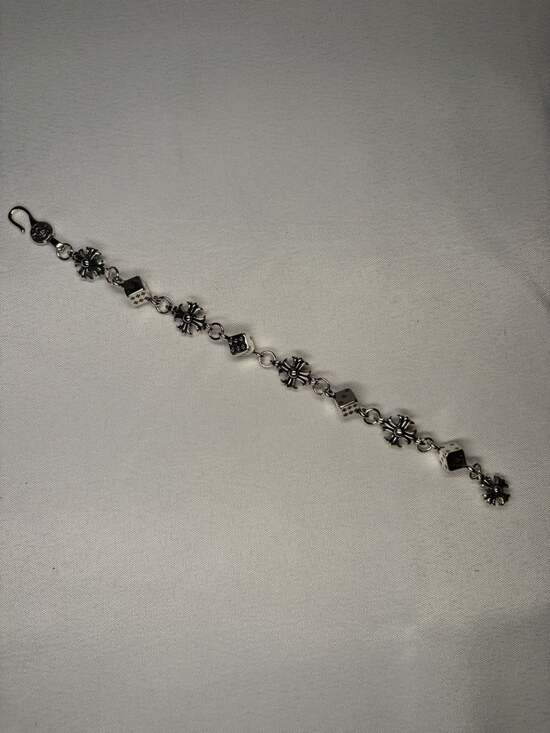 Y2K Chrome Dice Bracelet L - Picture 4 of 5